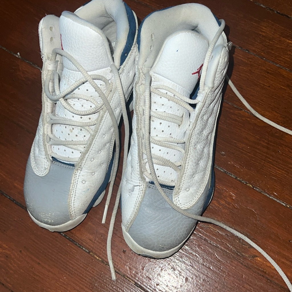 Jordan 13s Blue Gray And White Used Sold As Is